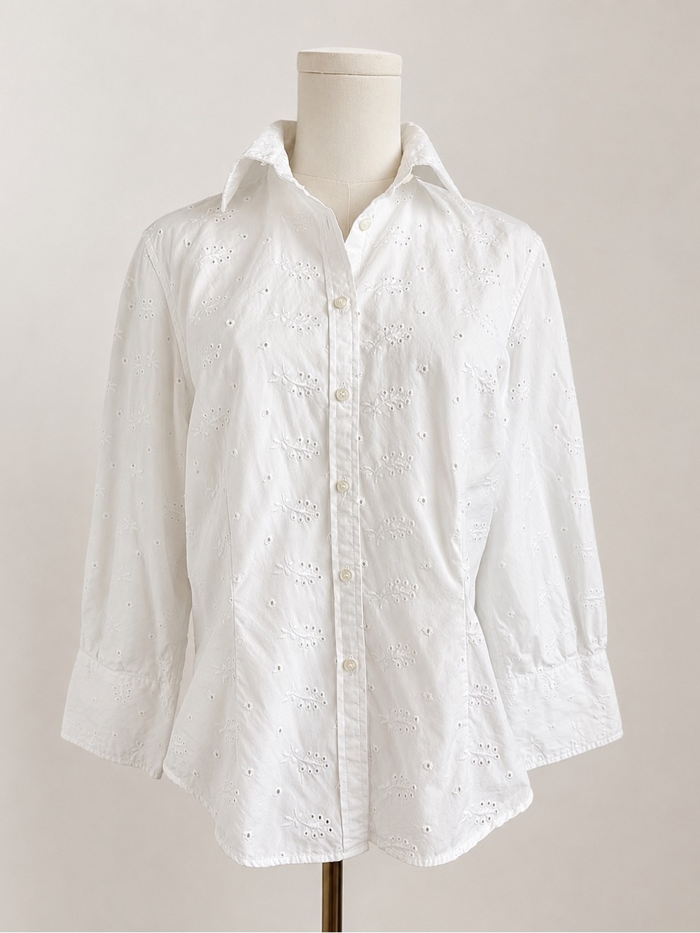 Brooks Brothers 346 White Eyelet Embroidered Cotton Button Down Shirt 12